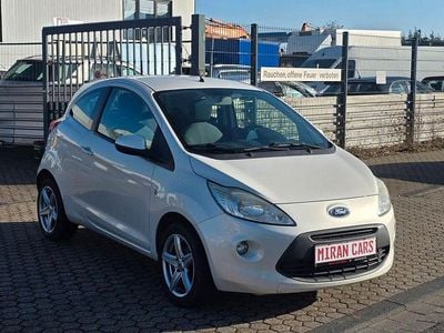 Weiß Gebraucht 2009 Ford Ka Titanium Kleinwagen | 2.900 € (Fairer Preis)