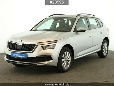Brilliantsilber metallic Gebraucht 2022 Skoda Kamiq Ambition SUV | 20.180 € (Fairer Preis)