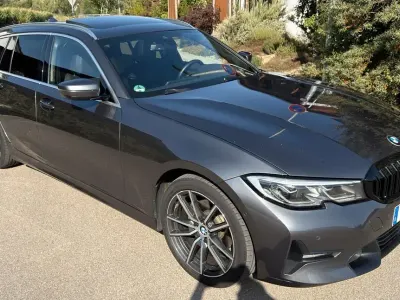 Gebraucht BMW 320 Sport Line 190 PS (139 kW) 2020 Grau Limousine