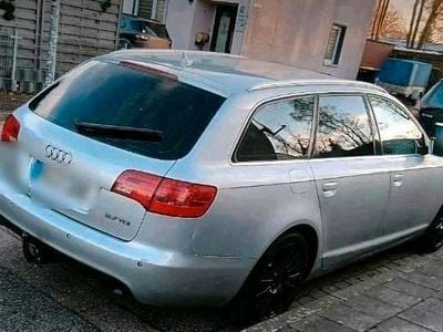 Usado Audi A6 170 HP (125 kW) 2005 Prateado Carrinha