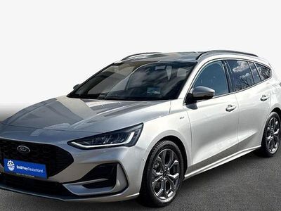 Begagnad Ford Focus ST-Line X 155 HK (114 kW) 2025 Silver Kombi