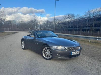 Gebraucht BMW Z4 Sport Line 231 PS (169 kW) 2004 Braun Cabrio