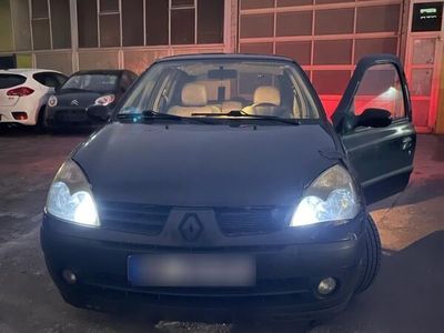 gebraucht Renault Clio II 