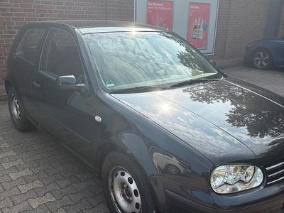 VW Golf IV