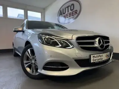 Gebraucht Mercedes E200 Avantgarde 184 PS (135 kW) 2013 Andere Limousine