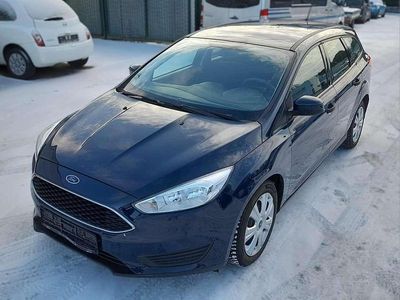 Gebraucht Ford Focus Ambiente 101 PS (74 kW) 2016 Blau Kombi