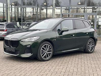 Gebraucht BMW 218 M Sport 136 PS (100 kW) 2024 Sanremo green metallic Van / Kleinbus