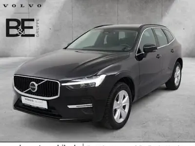 Używany Volvo XC60 Core 197 KM (144 kW) 2023 Czarny SUV