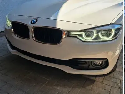 Gebraucht BMW 318 Advantage 136 PS (100 kW) 2018 Weiß Kombi