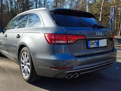 Gebraucht Audi A4 Sport 190 PS (139 kW) 2016 Grau Kombi