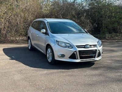 Gebraucht Ford Focus Titanium 116 PS (85 kW) 2014 Grau Kombi