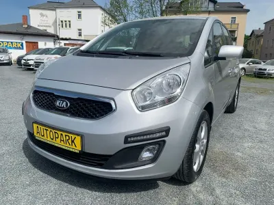 Gebraucht Kia Venga 125 PS (91 kW) 2013 Silber Kleinwagen
