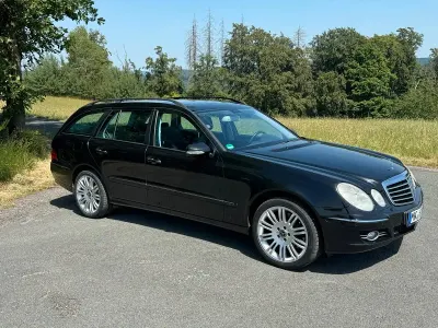 Gebraucht Mercedes E320 Avantgarde 224 PS (164 kW) 2008 Schwarz Kombi