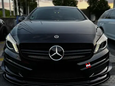 Second-hand Mercedes A200 AMG line 156 CP (114 kW) 2014 Negru Hatchback