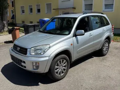 Gebraucht Toyota RAV4 150 PS (110 kW) 2003 Silber SUV