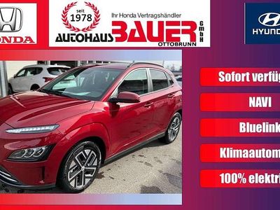 Gebraucht Hyundai Kona Trend 150 kW (204 PS) 2024 Sunset red / mic SUV