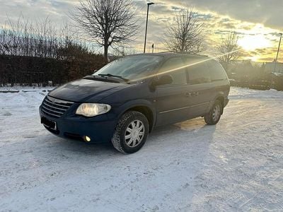 Blau Gebraucht 2006 Chrysler Voyager Van / Kleinbus | 3.200 € (Etwas zu teuer)