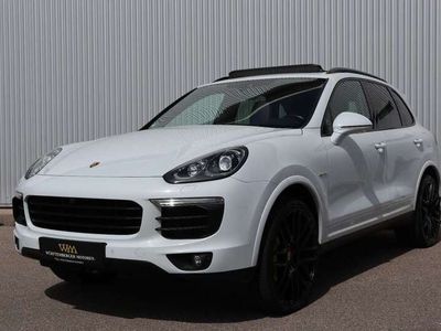 Porsche Cayenne S E-Hybrid