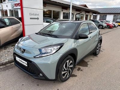Grün Neu 2025 Toyota Aygo X SUV | 19.490 € (Fairer Preis)
