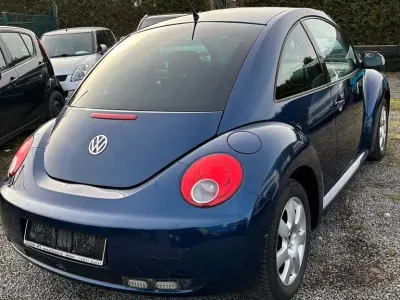 Gebraucht VW New Beetle 105 PS (77 kW) 2005 Blau Kleinwagen