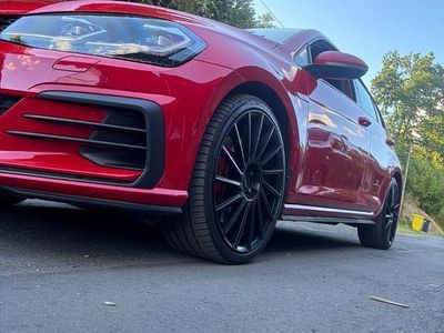 Gebraucht VW Golf VII GTI 245 PS (180 kW) 2019 Rot Limousine