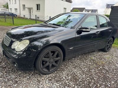 Mercedes C180