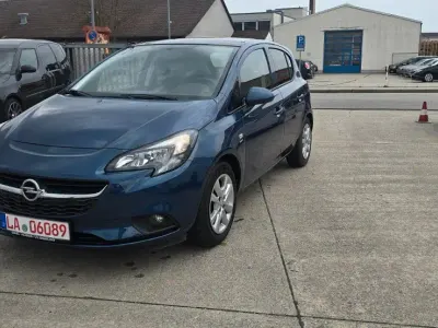 Używany Opel Corsa Active 101 KM (74 kW) 2017 Niebieski Hatchback