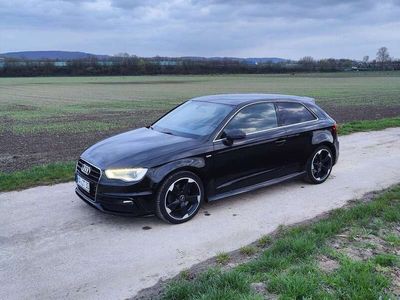 gebraucht Audi A3 1.8 TFSI S line Sportpaket