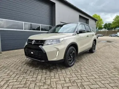 Neu Suzuki Vitara Comfort+ 110 PS (80 kW) 2026 Andere SUV