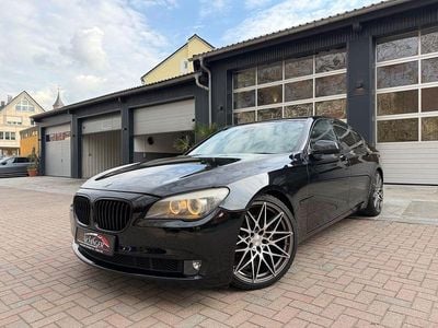 Second-hand BMW 740 M Sport 306 CP (225 kW) 2010 Negru Berlinǎ