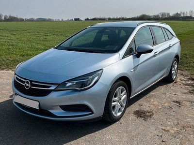 Gebraucht Opel Astra Edition 136 PS (100 kW) 2018 Silber Kombi