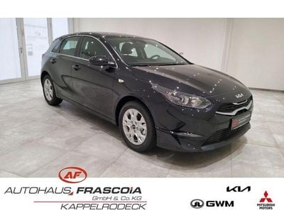 Second-hand Kia Ceed Vision 101 CP (74 kW) 2024 Negru Hatchback