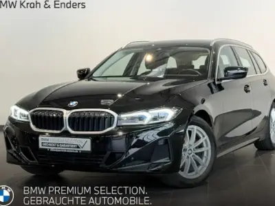 Gebraucht BMW 320 Sport Line 190 PS (139 kW) 2023 Schwarz Kombi