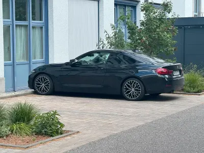 Gebraucht BMW 430 Sport Line 252 PS (185 kW) 2019 Schwarz Coupé