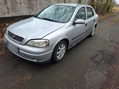 Gebraucht Opel Astra 84 PS (61 kW) 2002 Grau Limousine