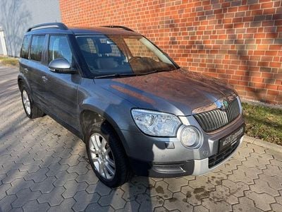Gebraucht Skoda Yeti 105 PS (77 kW) 2012 Grau SUV