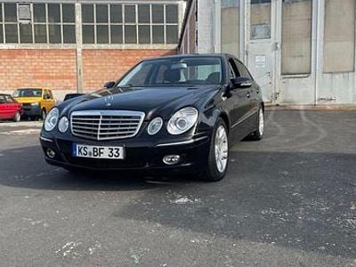 Mercedes E280