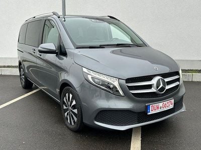 Gebraucht Mercedes V220 Edition 163 PS (119 kW) 2022 Grau Van / Kleinbus