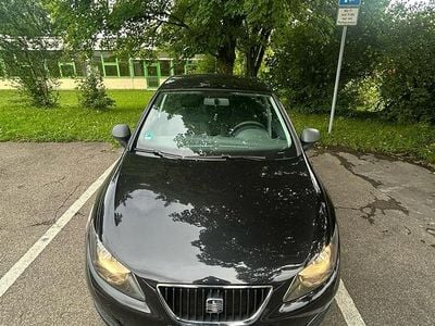 Schwarz Gebraucht 2011 Seat Ibiza Kleinwagen | 2.950 €