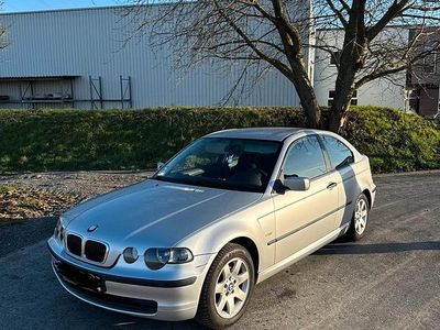 Gebraucht BMW 316 116 PS (85 kW) 2003 Silber Coupé