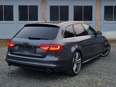Używany Audi A4 S-Line 204 KM (150 kW) 2014 Szary Kombi