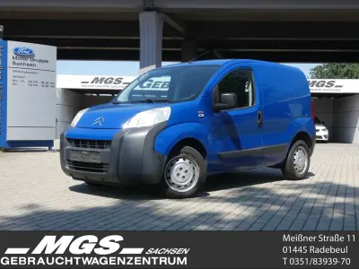 Gebraucht Citroën Nemo 73 PS (53 kW) 2010 Farbe blau line/deckende lackierung Van / Kleinbus