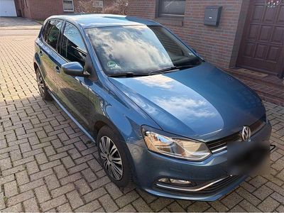 Gebraucht VW Polo LOUNGE 105 PS (77 kW) 2016 Blau Kleinwagen