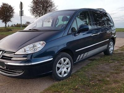 Peugeot 807