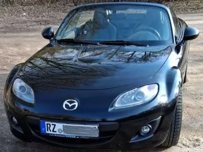 Używany Mazda MX5 Center-Line 126 KM (92 kW) 2011 Czarny Kabriolet