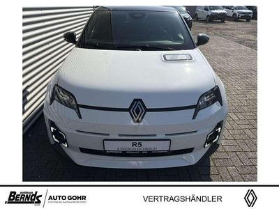Neu Renault 5 E-Tech Komfort 110 kW (150 PS) 2026 Perlmuttweiã metallic, dach blackpearlschwarz Kleinwagen