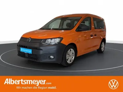 Gebraucht VW Caddy Basis 114 PS (83 kW) 2021 Orange Van / Kleinbus