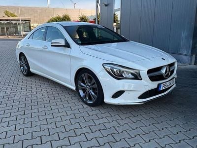 Mercedes CLA200