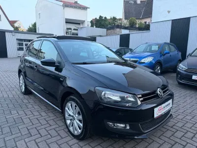 Gebraucht VW Polo Life 90 PS (66 kW) 2013 Schwarz Kleinwagen