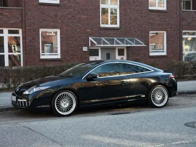 Gebraucht Renault Laguna Coupé 150 PS (110 kW) 2012 Schwarz Coupé